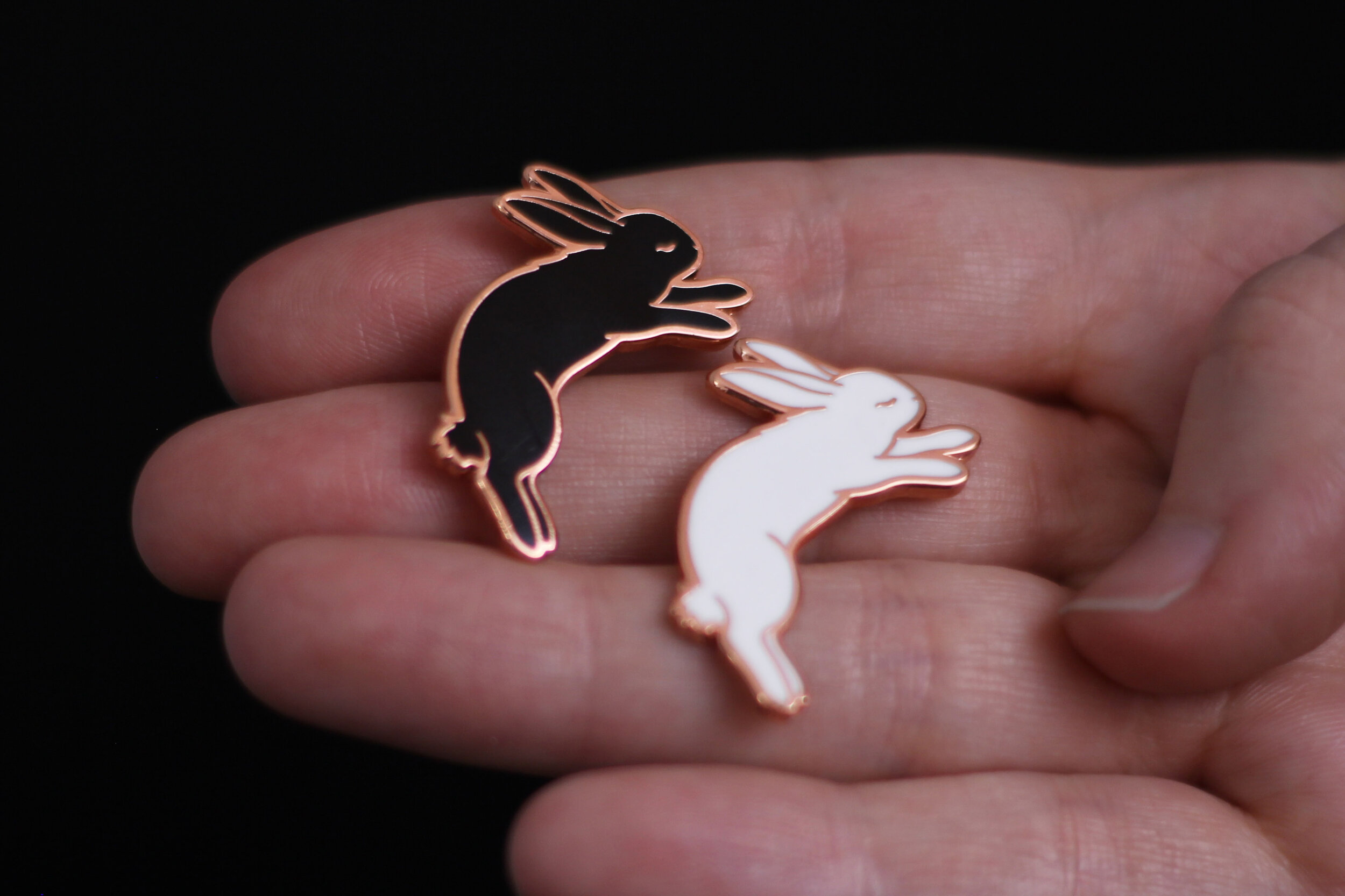 Rabbit Enamel Pin - Florafauna